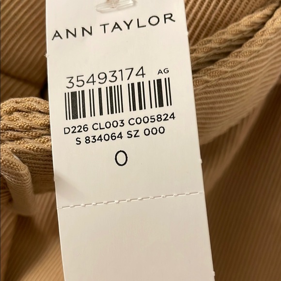 Ann Taylor Wide Leg Tan High-Waisted Trousers with Belt. NWT - Picture 4 of 4